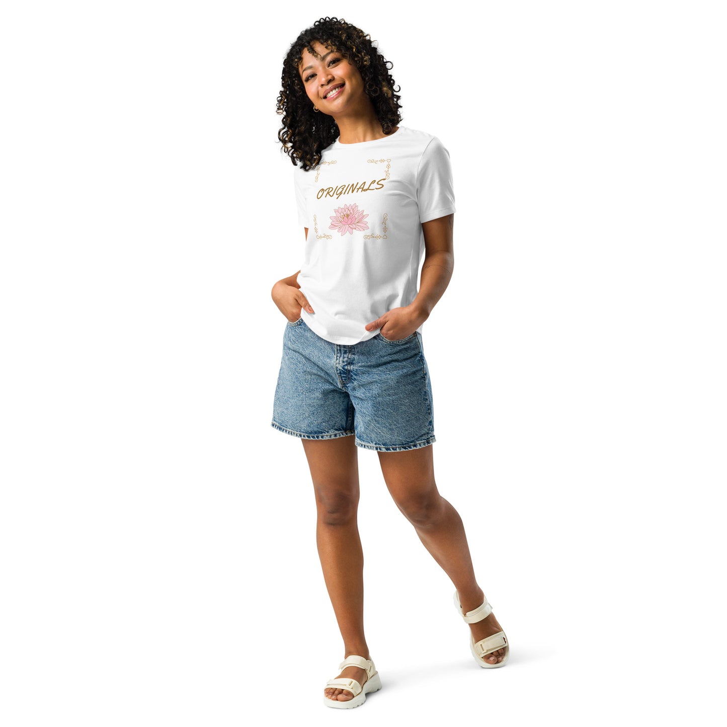 Personalisiertes Damen-T-Shirt mit floraler Eleganz