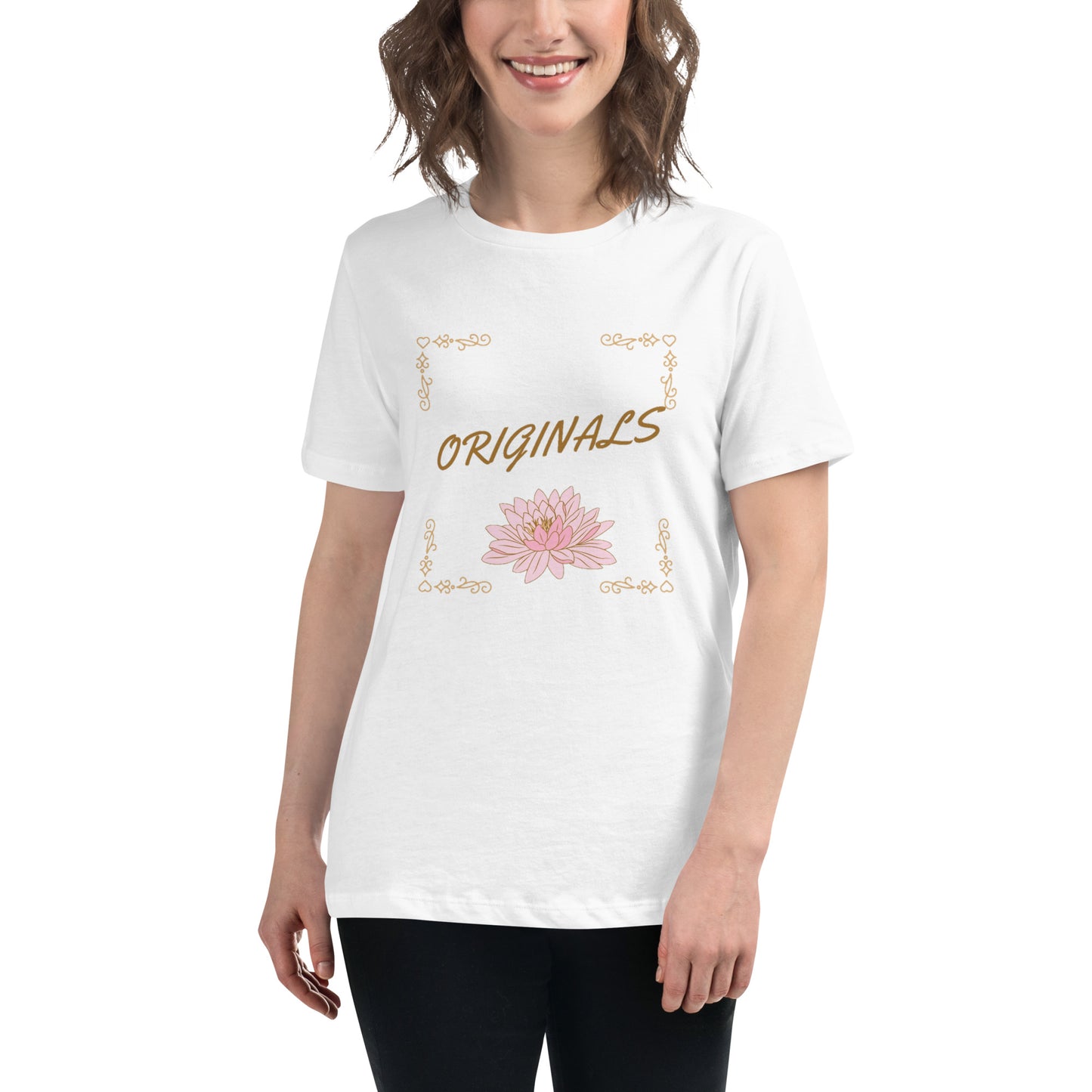 Personalisiertes Damen-T-Shirt mit floraler Eleganz