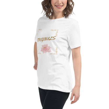 Personalisiertes Damen-T-Shirt mit floraler Eleganz